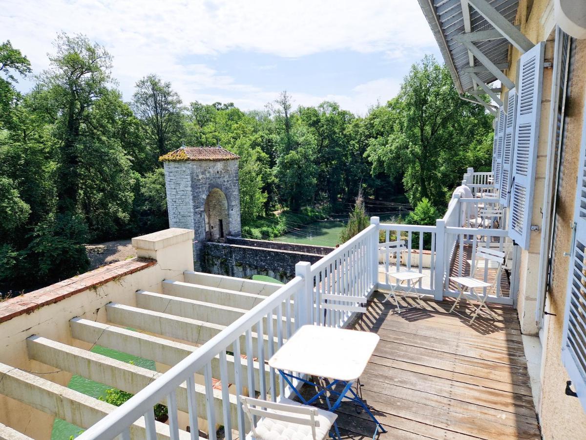 Maison Du Gave Sauveterre-de-Bearn Exteriér fotografie