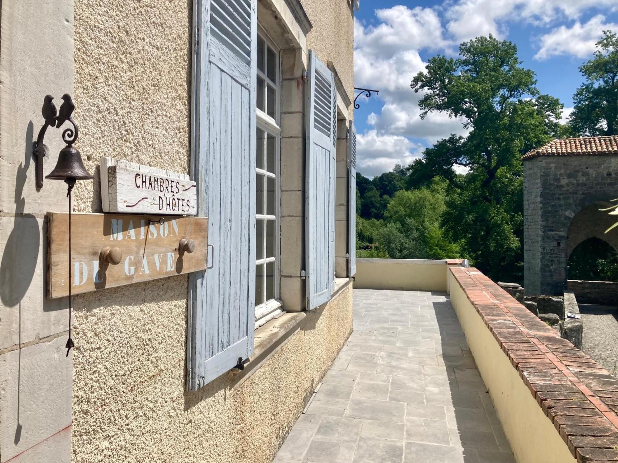 Maison Du Gave Sauveterre-de-Bearn Exteriér fotografie